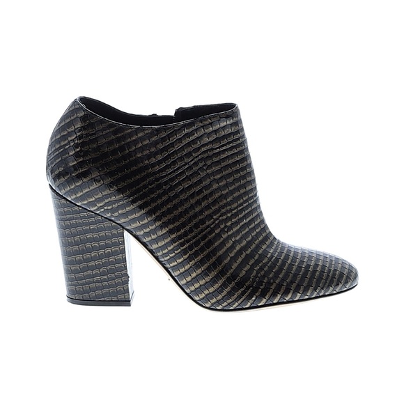 Sergio Rossi Shoes - Sergio Rossi Black/Gold Textured Block Heeled Boots (3*)